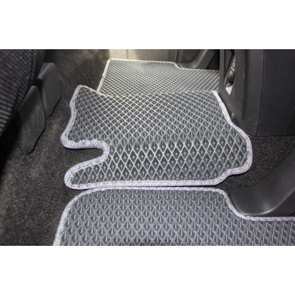 Фото - EVA коврики в салон авто EVAtech для Eclipse Cross Mitsubishi 2017-2020 1 поколение SUV EU MT21329CD5LA2SGB