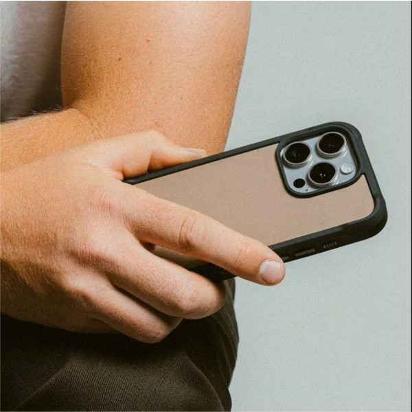 Фото - Чехол для смартфона Nomad Rugged Desert for iPhone 16 Pro (NM01384885)