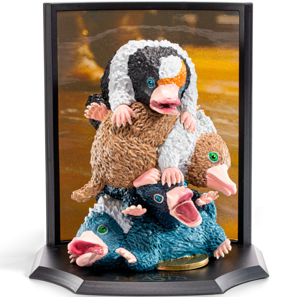 Фото - Коллекционная фигурка Noble Collection FANTASTIC BEASTS Pile of Baby Nifflers Toyllectible Treasures 13 см (NN5255)