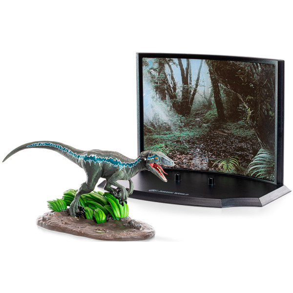 Фото - Коллекционная фигурка Noble Collection JURASSIC WORLD Toyllectible Treasures - Blue 19 см (NN9750)