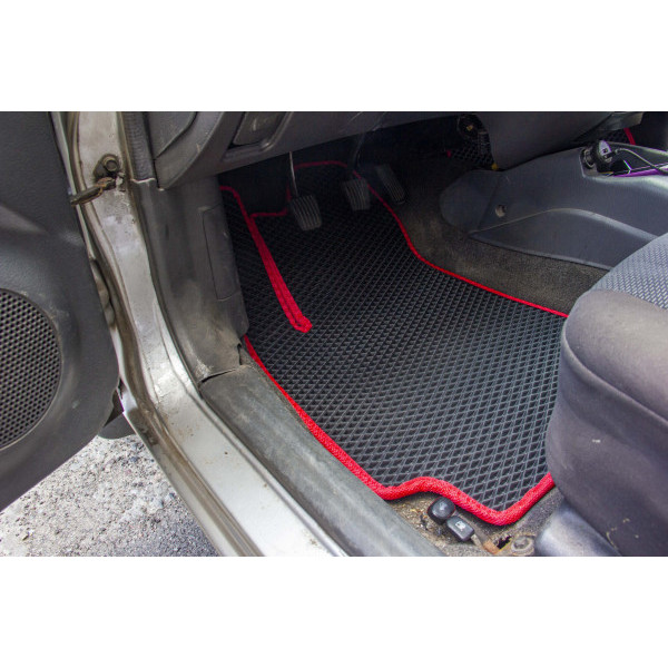 Фото - EVA коврики в салон авто EVAtech для Lanos Daewoo 1998-2017 1 поколение Htb EU DO31959C5SGB