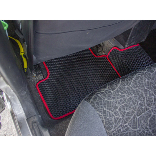 Фото - EVA коврики в салон авто EVAtech для Lanos Daewoo 1998-2017 1 поколение Htb EU DO31959C5SGB
