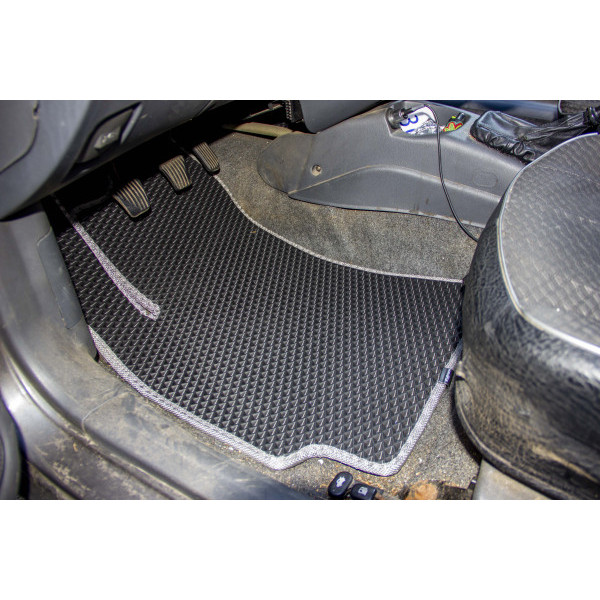 Фото - EVA коврики в салон авто EVAtech для Lanos Daewoo 1998-2017 1 поколение Htb EU DO31959C5SGB