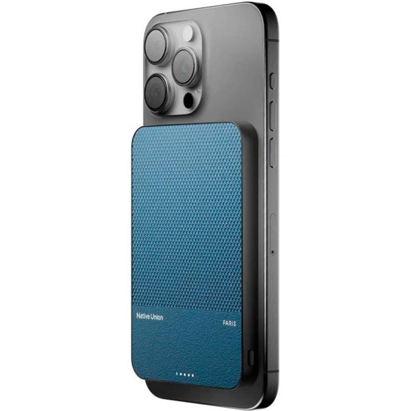 Фото - Батарея мобильная Native Union Classic Magnetic Qi2 5 000mAh Navy (PB-5KMS-NAV-Q2)