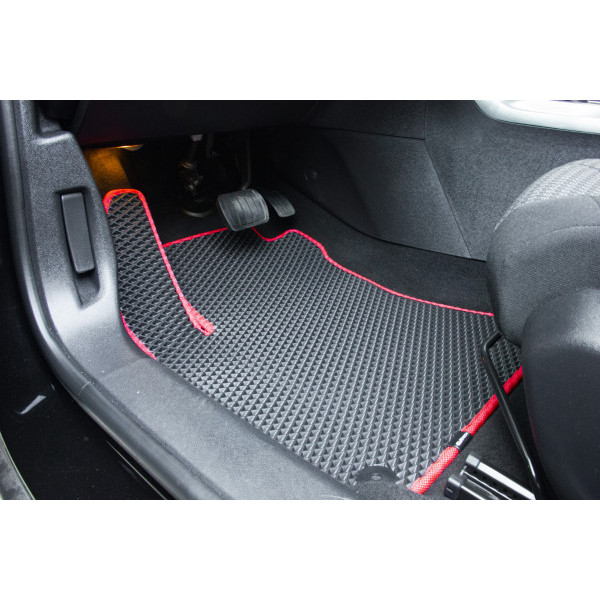 Фото - Коврики из экокожи в салон авто передние EVAtech ECO для 308 Peugeot 2014-2021 2 поколение Combi EU PT12172AV2AV2BBB