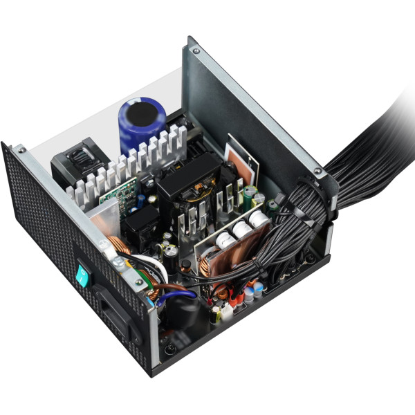 Фото - Блок питания для ПК Deepcool GamerStorm PN750D 750W (R-PN750D-FC0B-JGEU-V2)