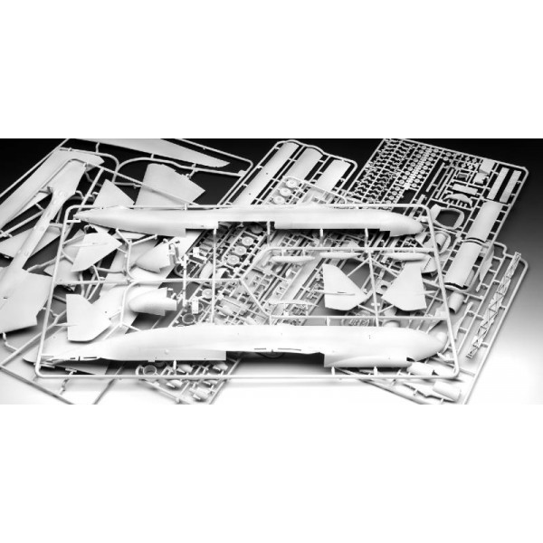 Фото - Набор для моделирования техники Revell Грузовой самолет АН-225 Мечта 1:144 (RVL-04958)