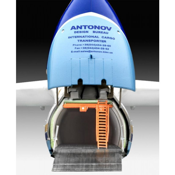 Фото - Набор для моделирования техники Revell Грузовой самолет АН-225 Мечта 1:144 (RVL-04958)