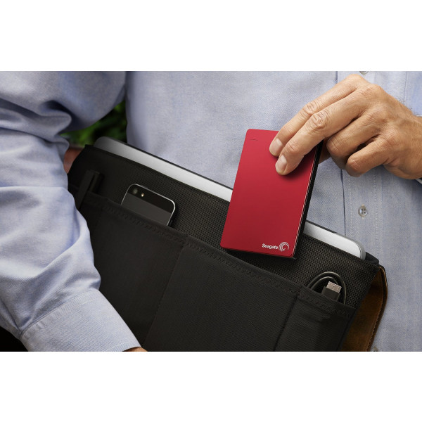 Фото - Жесткий диск внешний Seagate Backup Plus Portable 2 TB Red (STDR2000203)
