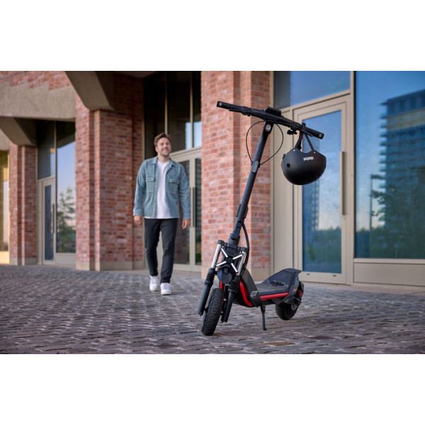 Фото - Электросамокат Segway Ninebot ZT3 Pro E