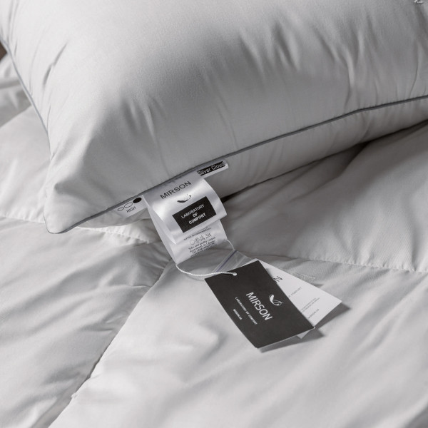 Фото - Подушка стандартная MirSon №1014 Silver Cloud Eco-Soft 60х60 см (2200010362879)