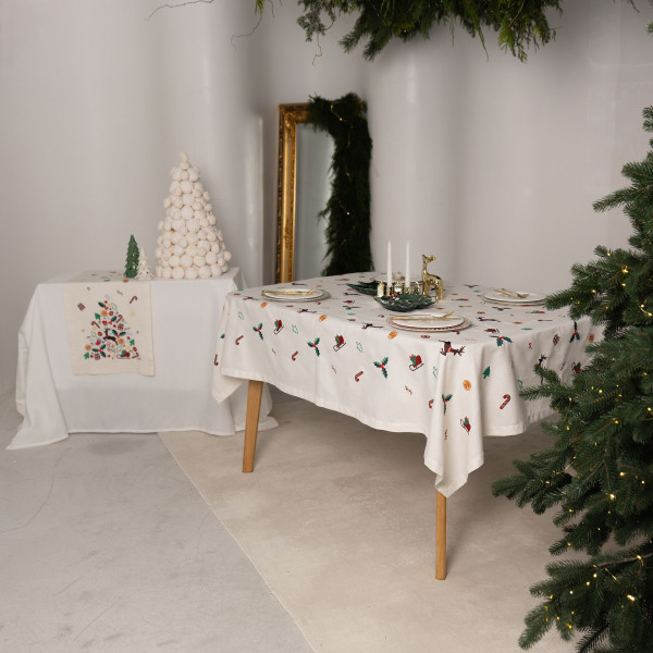 Фото - Скатерть прямоугольная Едельвіка Рождественская мелодия 230х155 см (556-25/00)