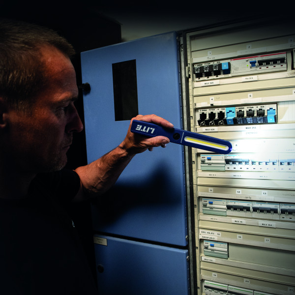 Фото - Фонарь аккумуляторный SCANGRIP Stick Lite M (03.5666)