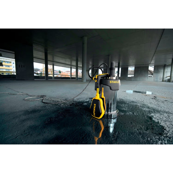 Фото - Погружной насос Stanley 0.75 кВт (SXUP750XCE)