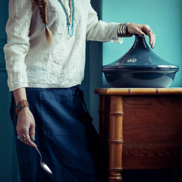 Фото - Кастрюля Emile Henry таджин 2 л 975626