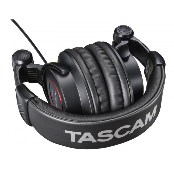 Фото - Наушники полноразмерные проводные Tascam TH-11