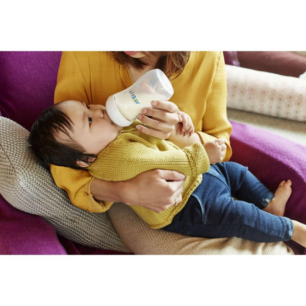 Фото - Бутылочка для кормления Philips Avent Natural L 2.0 260  мл 1 шт. (SCF033/17)