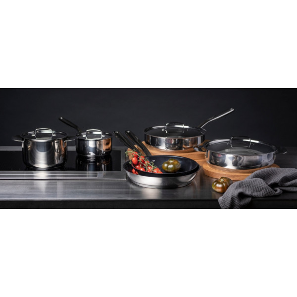 Фото - Сотейник Fiskars All Steel 26 см (1023762)