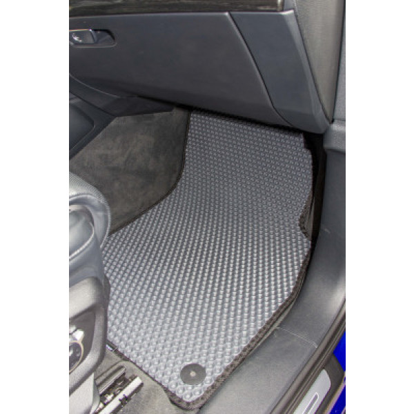 Фото - EVA коврики в салон авто передние EVAtech для Q7 (4M) 5 seats Audi 2015 2 поколение SUV EU (AU43764AG2AV4RBB)