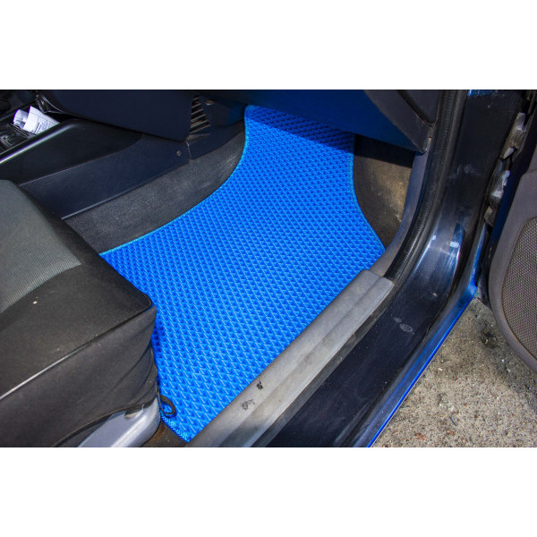 Фото - EVA коврики в салон авто передние EVAtech для Elantra (XD) Hyundai 2000-2006 3 поколение Liftback EU HY43898AV2RBB