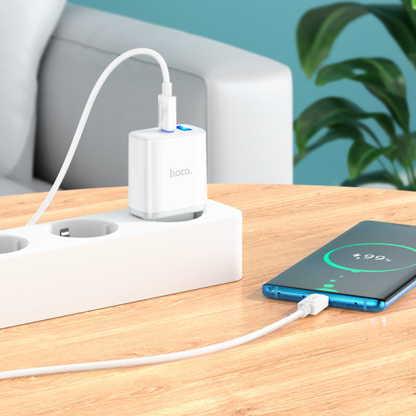 Фото - Сетевое зарядное устройство HOCO C105A PD20W+QC3.0 charger set Type-C (EU) White (6931474782922)