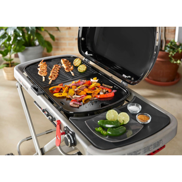 Фото - Гриль газовый Weber Traveler LP Stealth, Black (9013075)