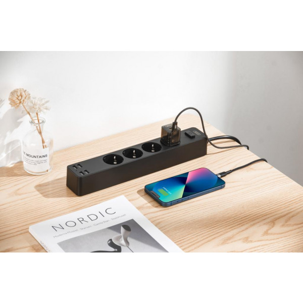 Фото - Сетевой фильтр XO WL-10 EU 1,8 м 4AC+4USB Black (XO-WL-10-BK)