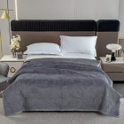 Серебристый