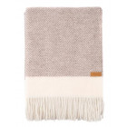 Коричневый