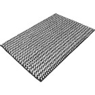 Черный с белым