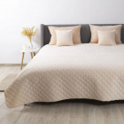 Персиковый