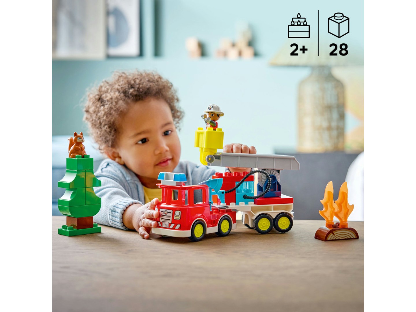 Конструктор LEGO DUPLO Town Пожежна машина зі шлангом і пожежником (10473) — фото 4