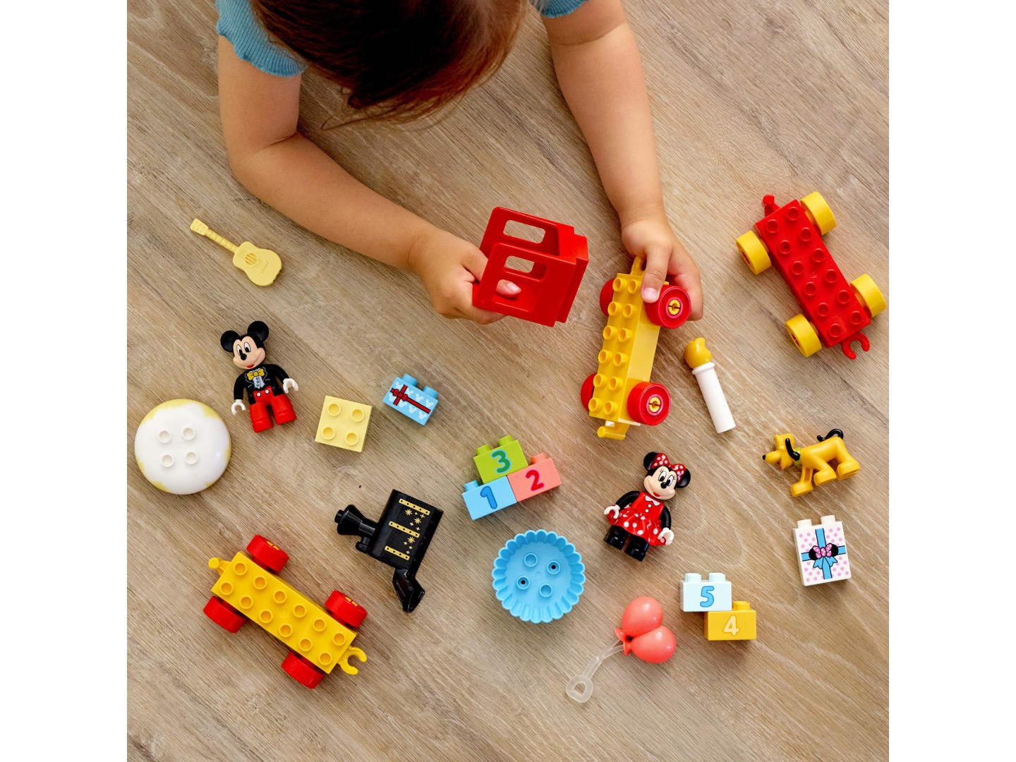 Конструктор LEGO DUPLO │ Disney Святковий потяг Міккі та Мінні (10941) — фото 4