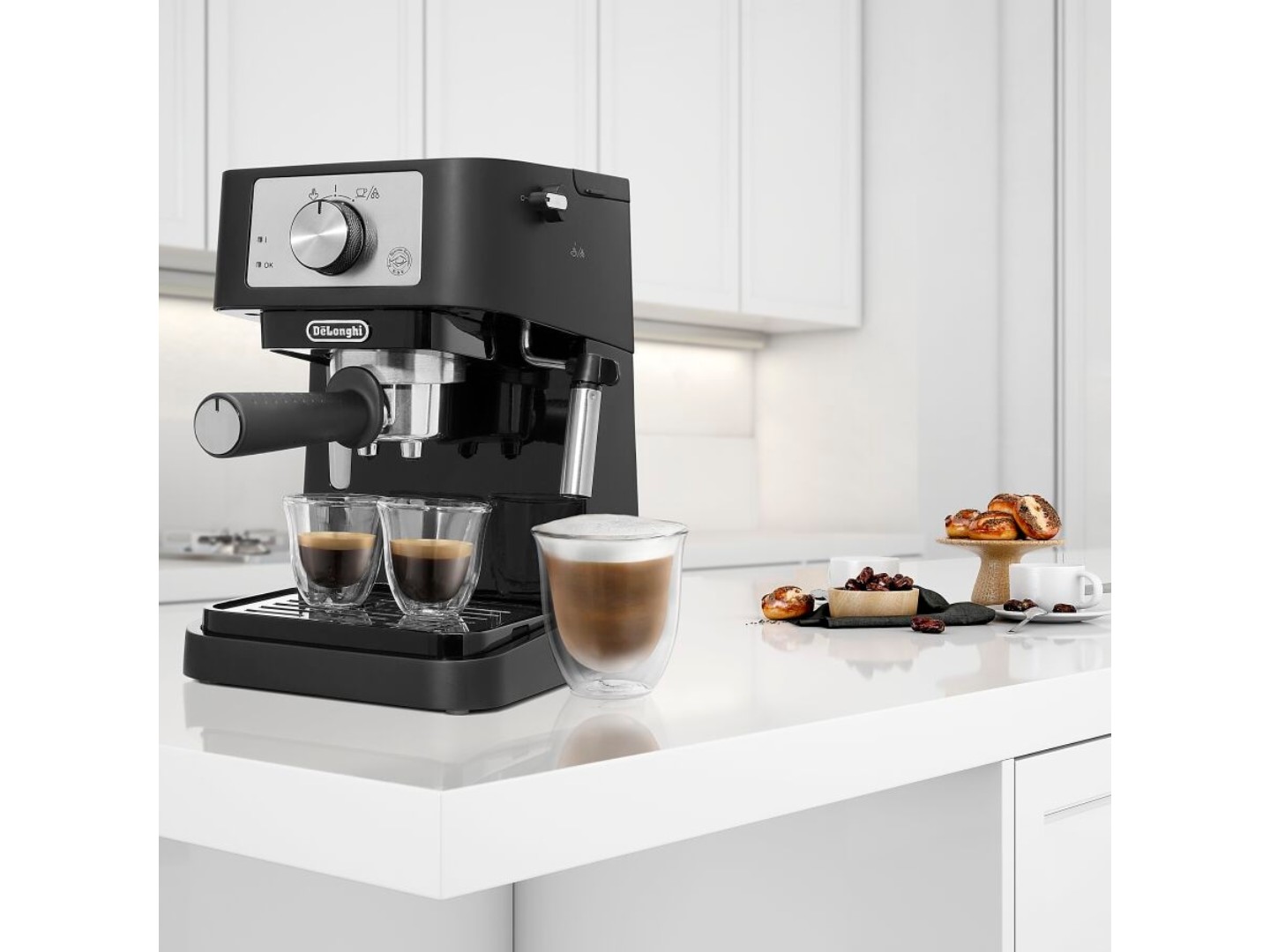 Кавоварка ріжкова Delonghi EC260BK — фото 2