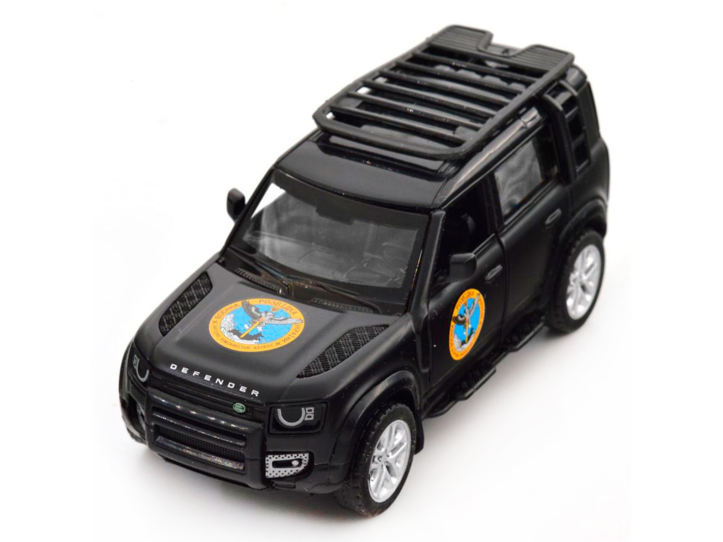 Наземна військова техніка TechnoDrive Шеврони Героїв LAND ROVER DEFENDER 110 ГУР МО (250364M) — фото 1