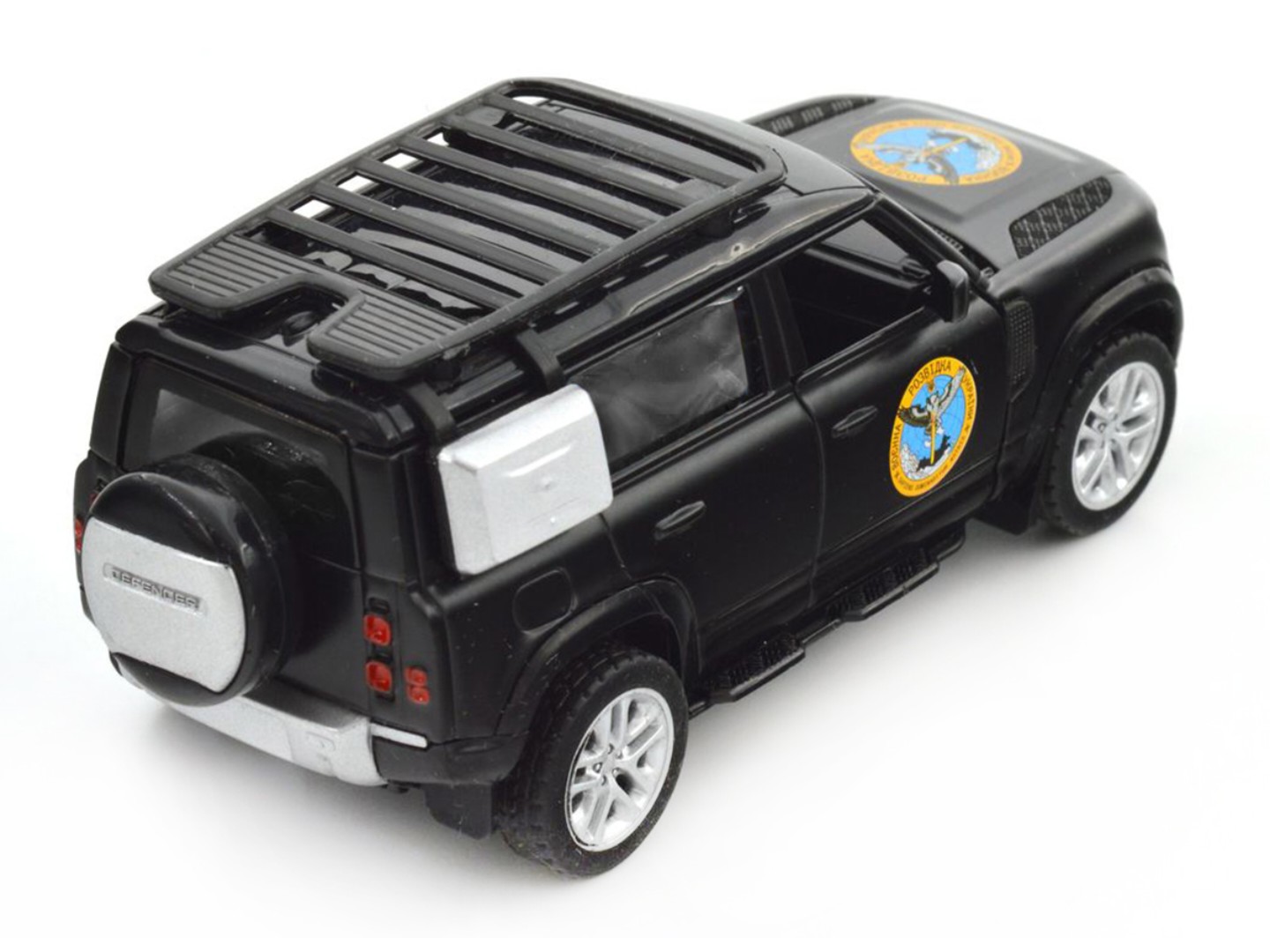 Наземна військова техніка TechnoDrive Шеврони Героїв LAND ROVER DEFENDER 110 ГУР МО (250364M) — фото 5