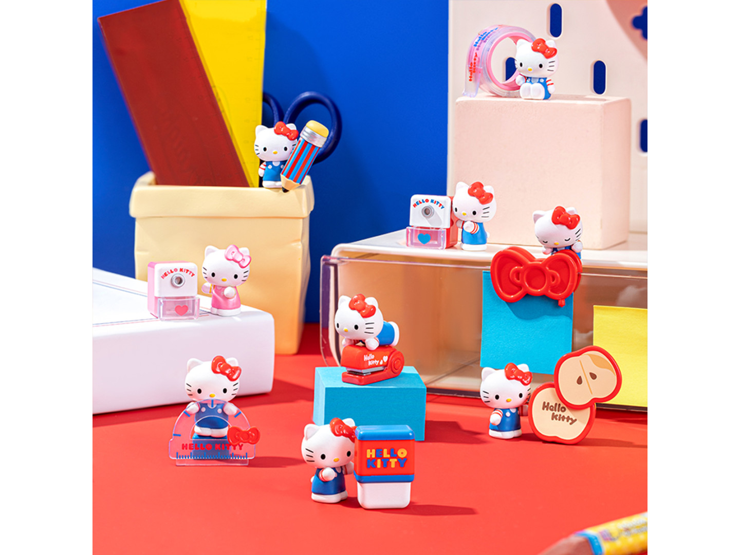 Ігрова фігурка-сюрприз Pop Top HELLO KITTY – КАНЦЕЛЯРСЬКІ ІСТОРІЇ в асортименті (25WH-005) — фото 5