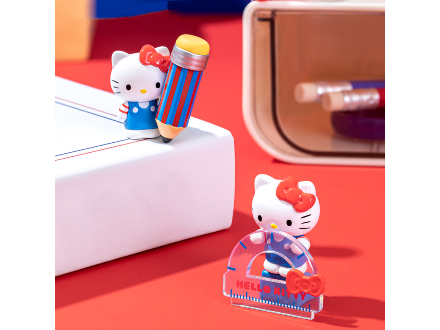 Ігрова фігурка-сюрприз Pop Top HELLO KITTY – КАНЦЕЛЯРСЬКІ ІСТОРІЇ в асортименті (25WH-005) — фото 10