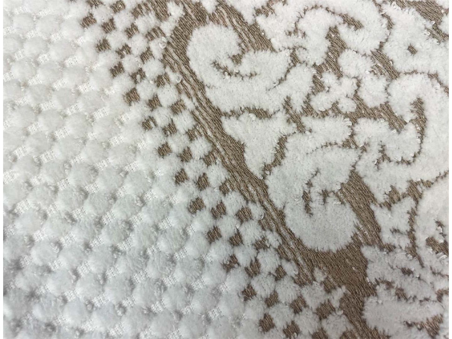 Рушник банний GM Textile Дамаск білий махровий велюр 70х140 — фото 9