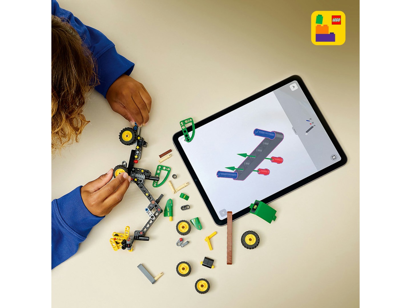 Конструктор LEGO Technic Колісний комбайн John Deere 1470H (42218) — фото 8