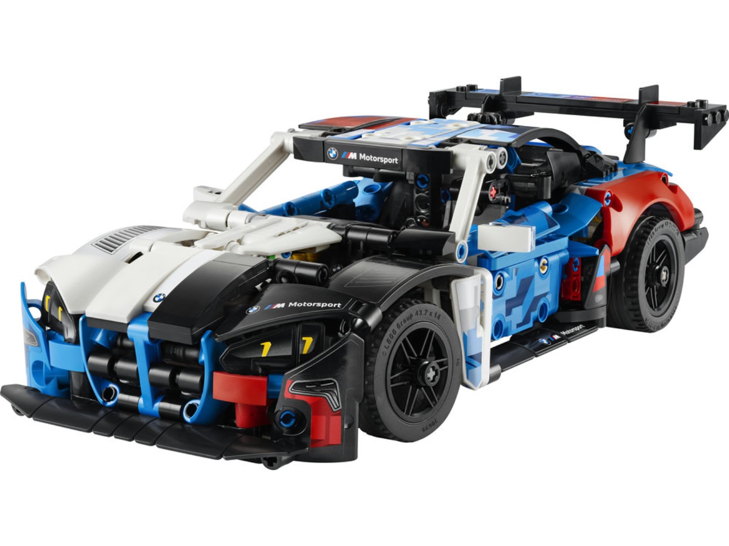 Конструктор LEGO Technic Автомобіль для перегонів BMW M4 GT3 EVO (42226) — фото 3