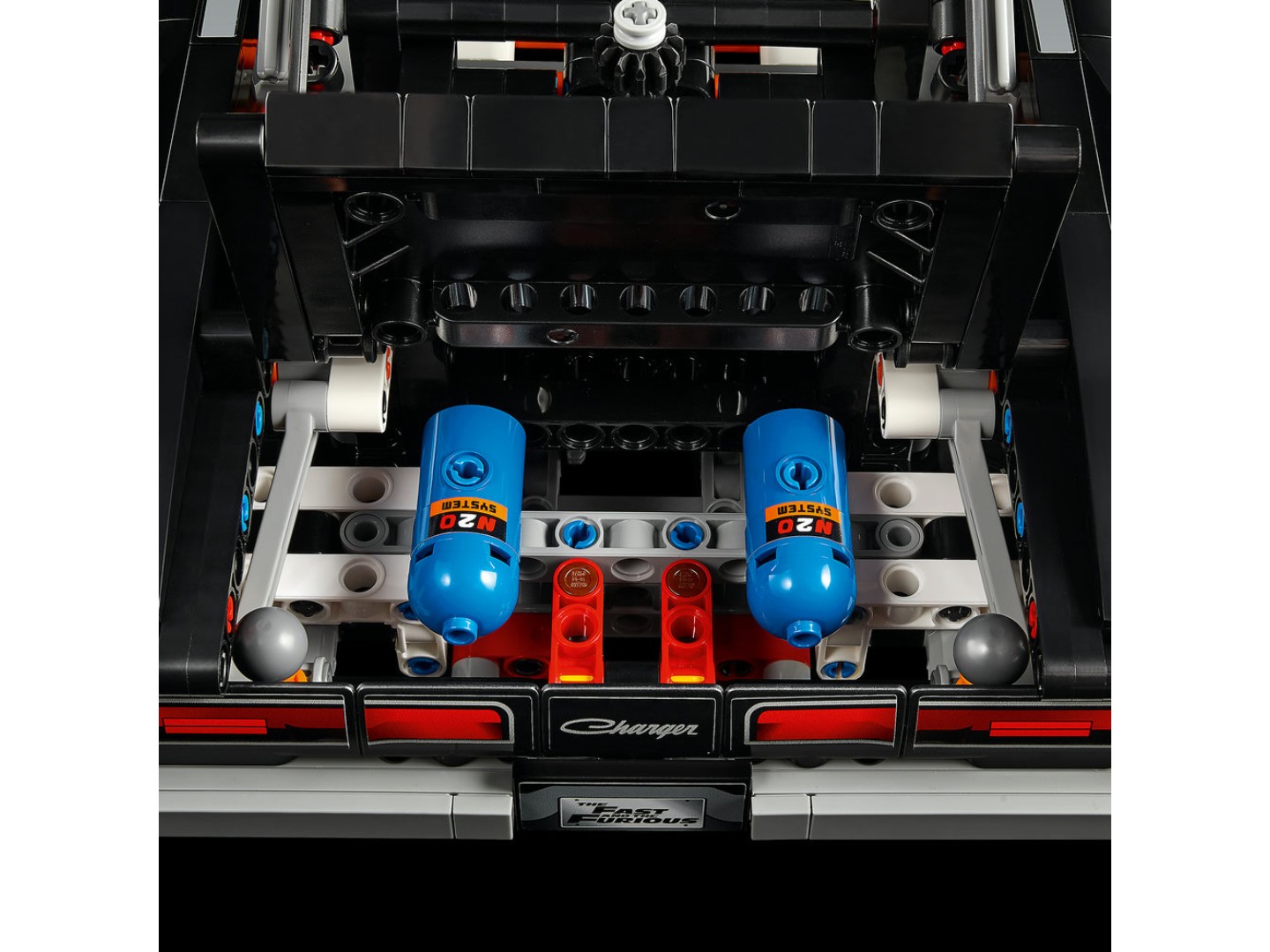 Конструктор LEGO Technic Форсаж Автомобіль Dodge Charger R/T (42231) — фото 6