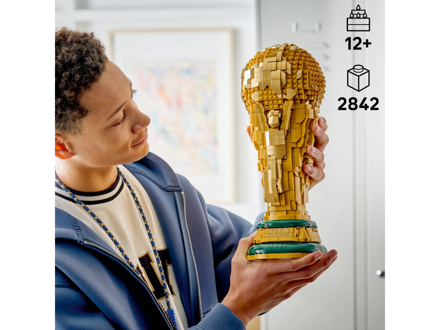 Конструктор LEGO Editions Football Офіційний трофей чемпіонату світу з футболу FIFA (43020) — фото 4