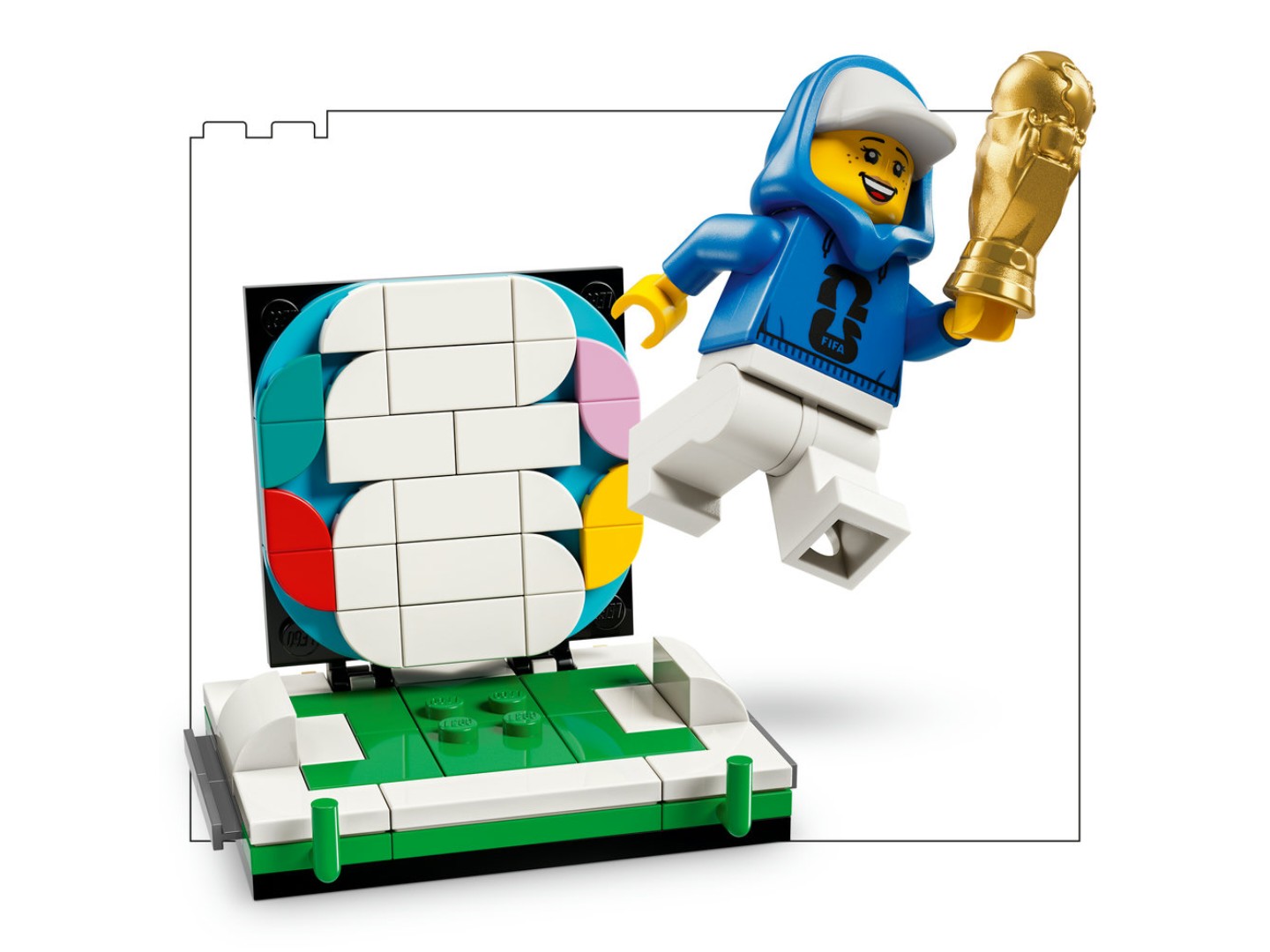 Конструктор LEGO Editions Football Офіційний трофей чемпіонату світу з футболу FIFA (43020) — фото 7