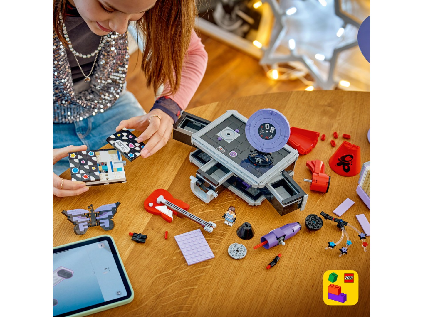 Конструктор LEGO Editions Music Секретне сховище Олівії Родріґо (43030) — фото 5