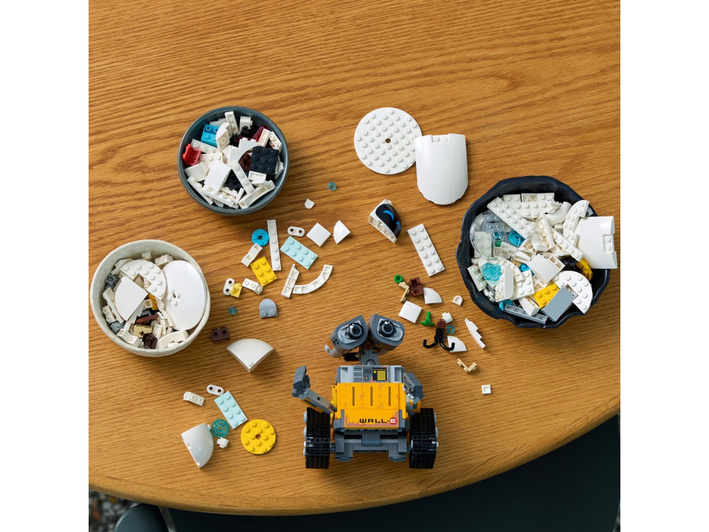 Конструктор LEGO Disney Pixar ВОЛЛ·І та Єва (43279) — фото 10