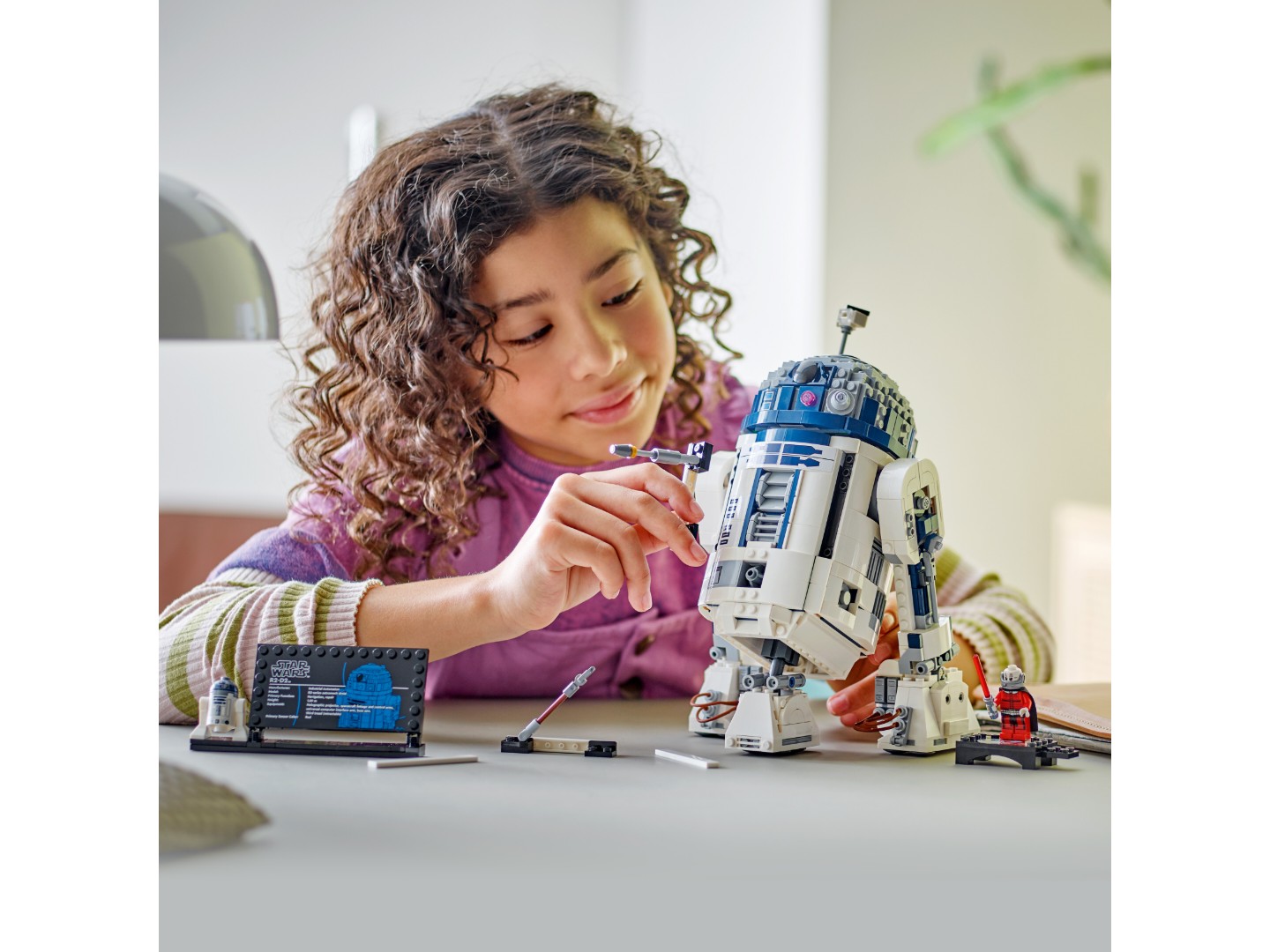 Конструктор LEGO STAR WARS TM R2-D2 (75379) — фото 2
