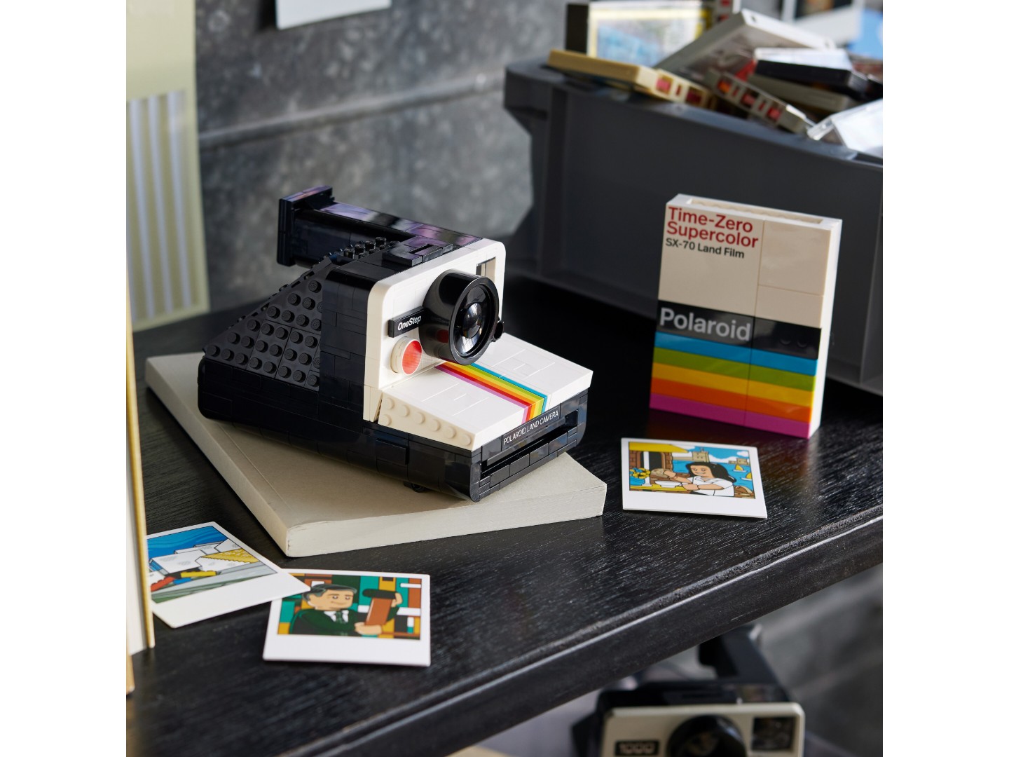 Конструктор LEGO Ideas Фотоапарат Polaroid OneStep SX-70 (21345) — фото 5