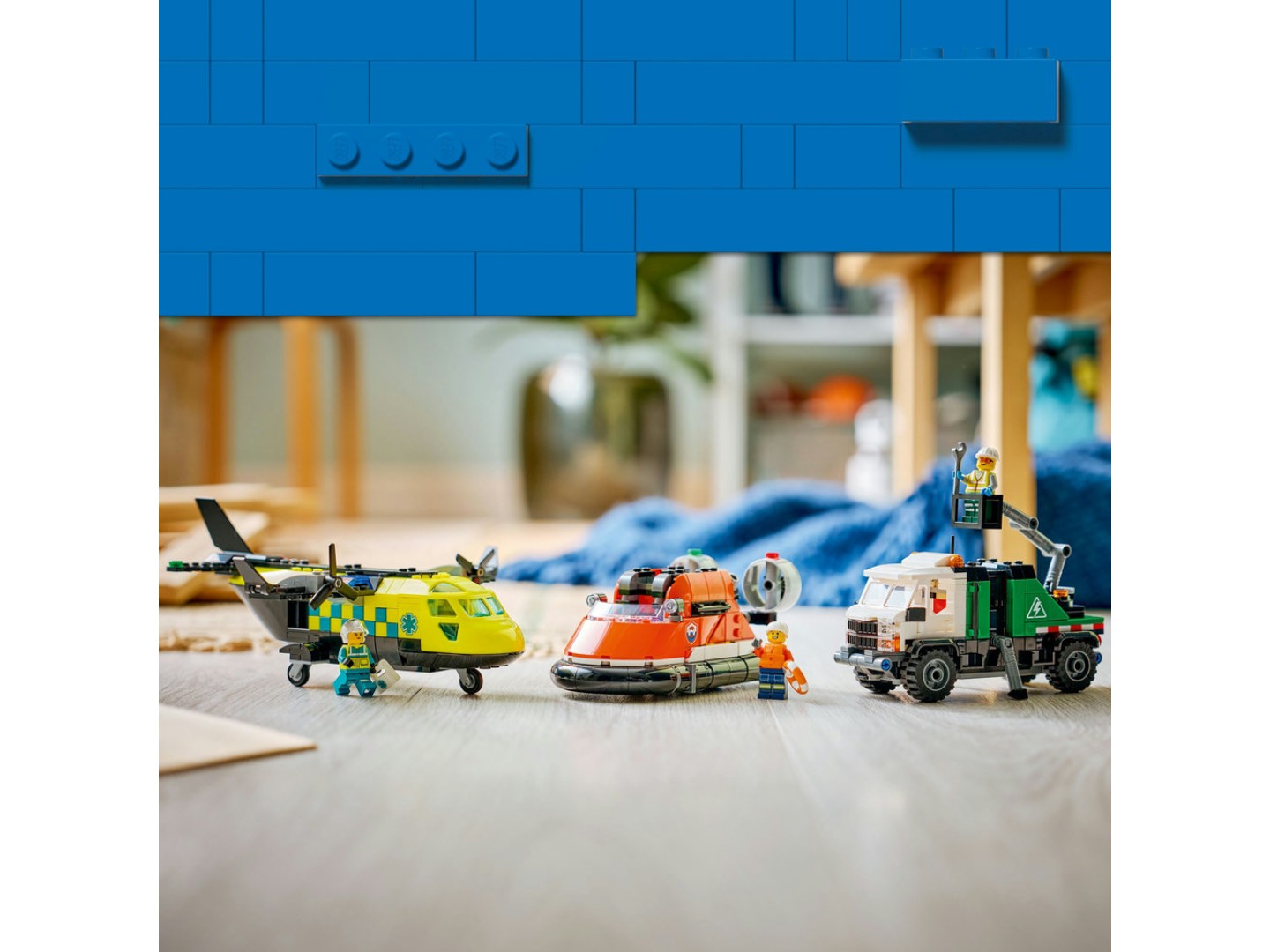 Конструктор LEGO City Ремікс літака, вантажівки та судна на повітряній подушці (60505) — фото 5