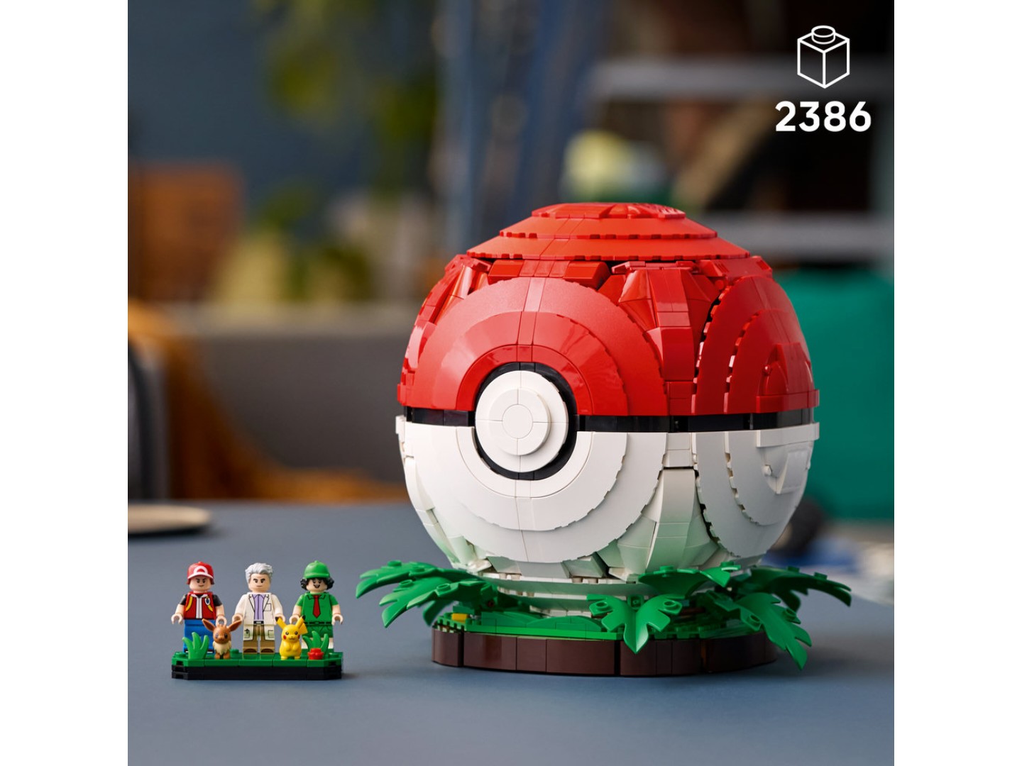 Конструктор LEGO Pokémon Покебол із знаковими моментами роботи Тренерів (72154) — фото 4